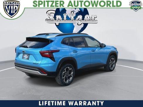 New 2026 Chevrolet Trax LT w/ Driver Confidence Package image 8