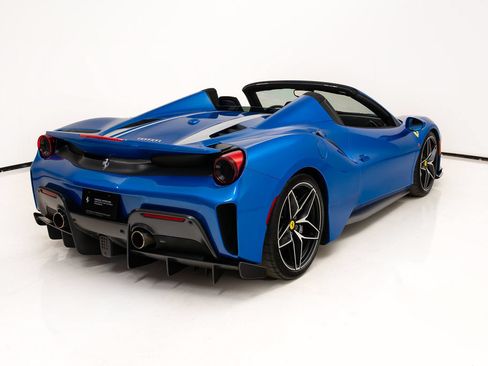 Certified 2019 Ferrari 488 Pista Spider RWD image 7