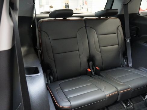 Certified 2023 GMC Acadia AT4 w/ Technology Package image 28