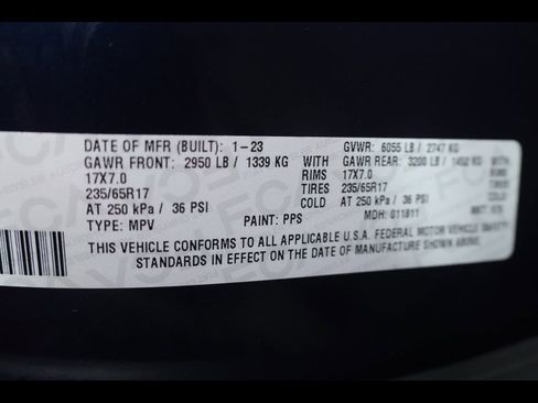 Used 2023 Chrysler Pacifica Touring-L image 29