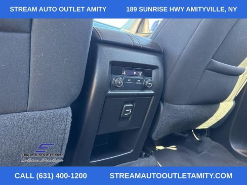 Used 2020 Chevrolet Traverse LT w/ Driver Confidence II Package image 20