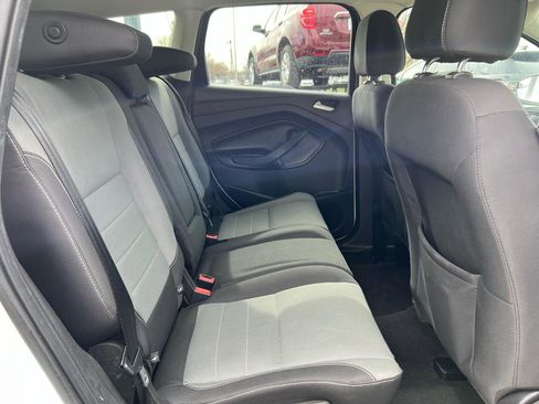 Used 2016 Ford Escape SE image 14