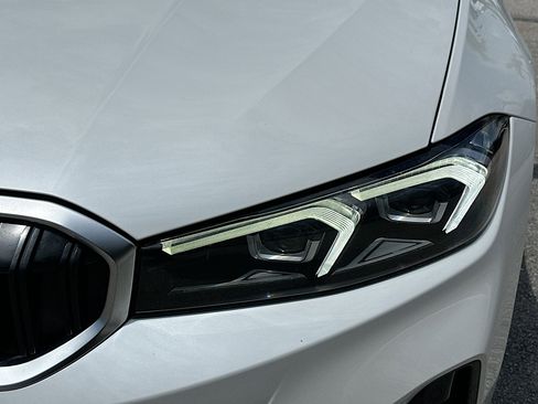 Certified 2023 BMW 330i Sedan w/ Premium Package RWD image 32