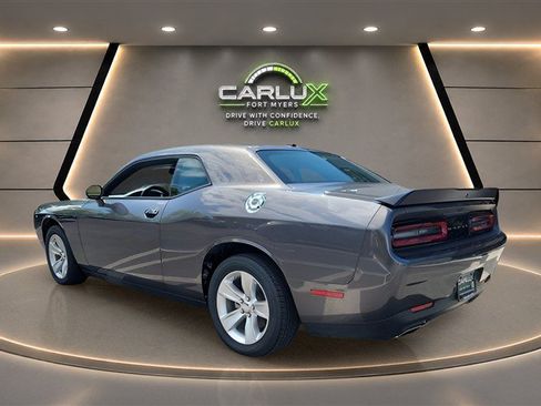 Used 2023 Dodge Challenger SXT RWD image 4