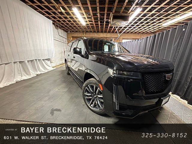 Used 2023 Cadillac Escalade ESV Sport AWD/4WD image 7