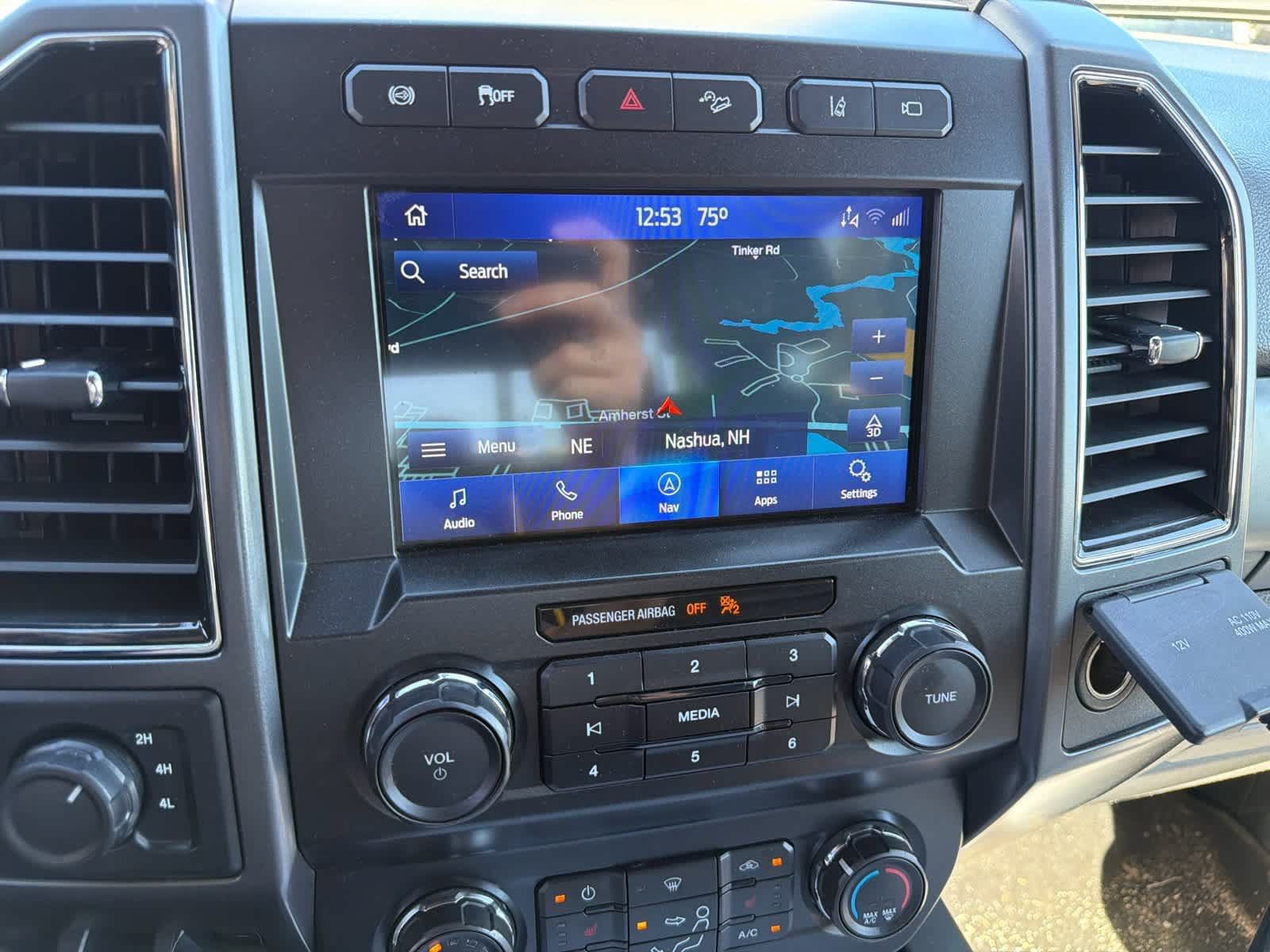 Used 2022 Ford F250 XLT w/ XLT Premium Package AWD/4WD image 3