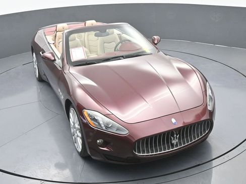 Used 2015 Maserati GranTurismo Convertible image 46
