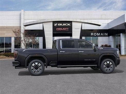 New 2025 GMC Sierra 2500 Denali w/ Denali Reserve Package image 29