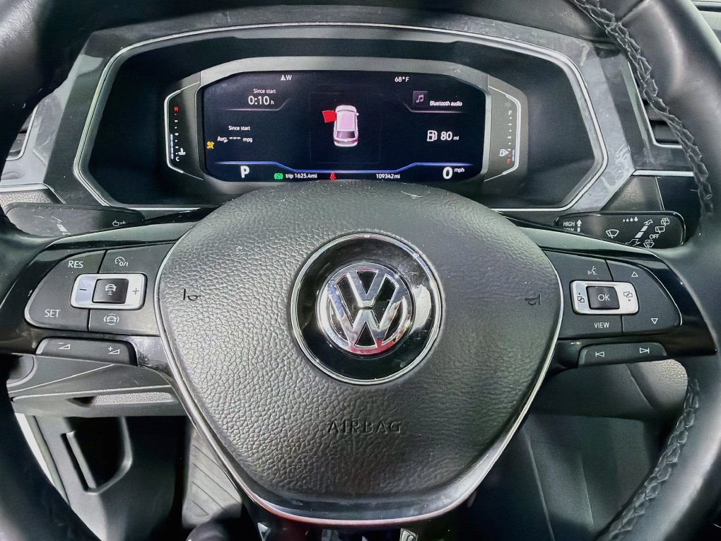Used 2019 Volkswagen Tiguan SEL FWD image 16