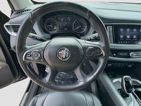 Used 2021 Buick Enclave Essence FWD image 40