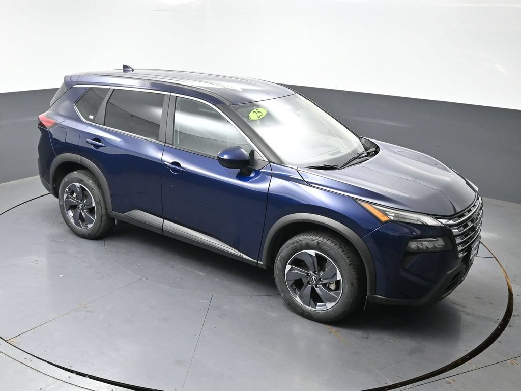 Used 2025 Nissan Rogue SV FWD image 33