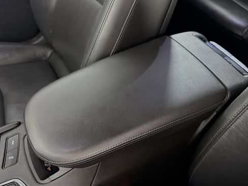 Used 2020 Cadillac XT6 Premium Luxury image 18