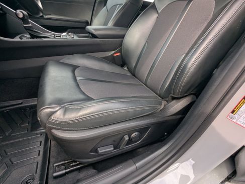 Used 2023 Kia K5 GT-Line w/ GT-Line Premium Package image 16