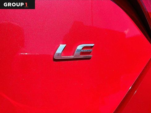 Used 2019 Toyota Corolla LE FWD image 10