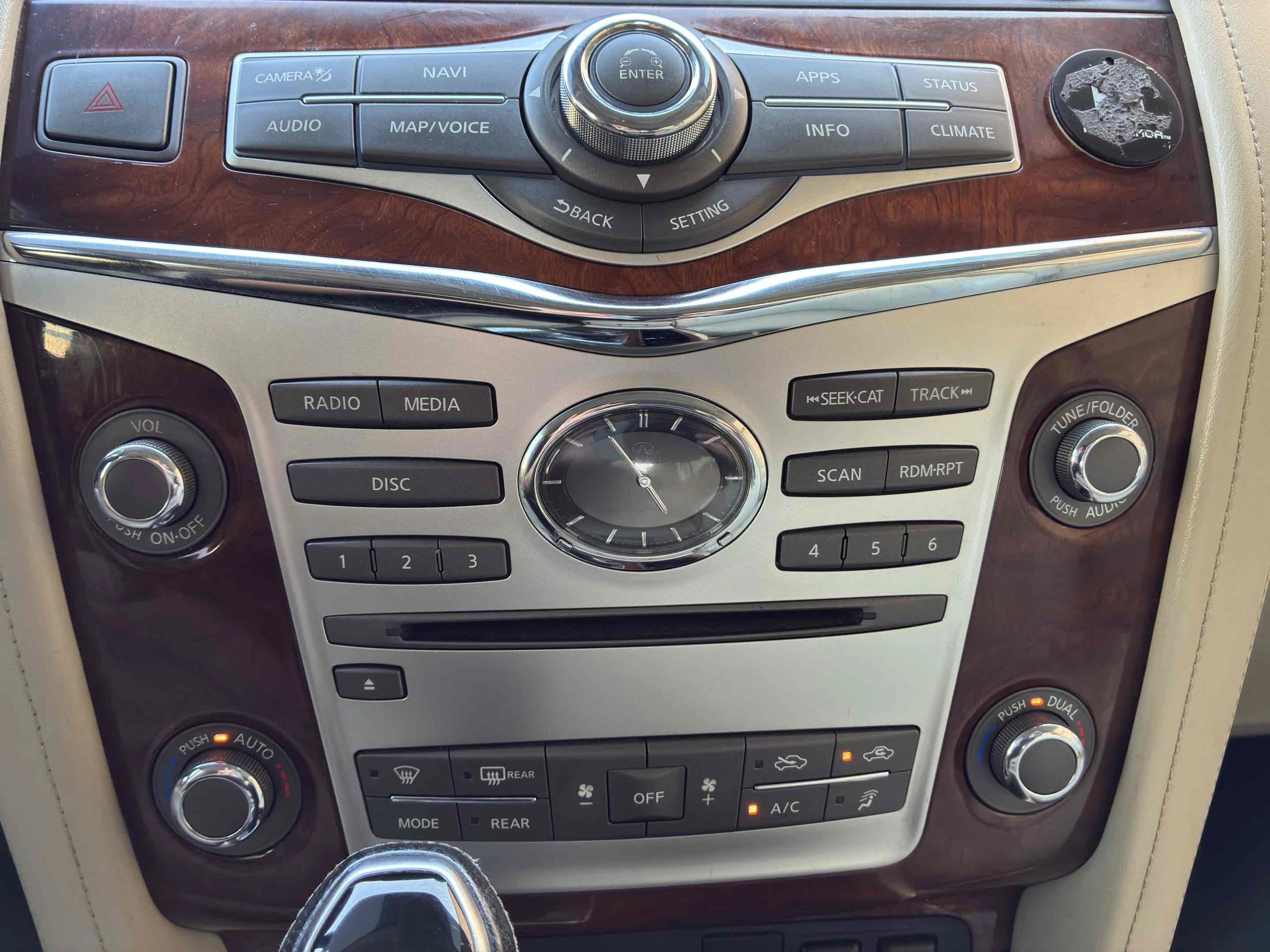 Used 2018 INFINITI QX80 4WD w/ Driver Assistance Package image 30