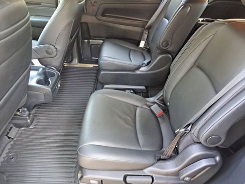 Used 2023 Honda Odyssey Touring image 15