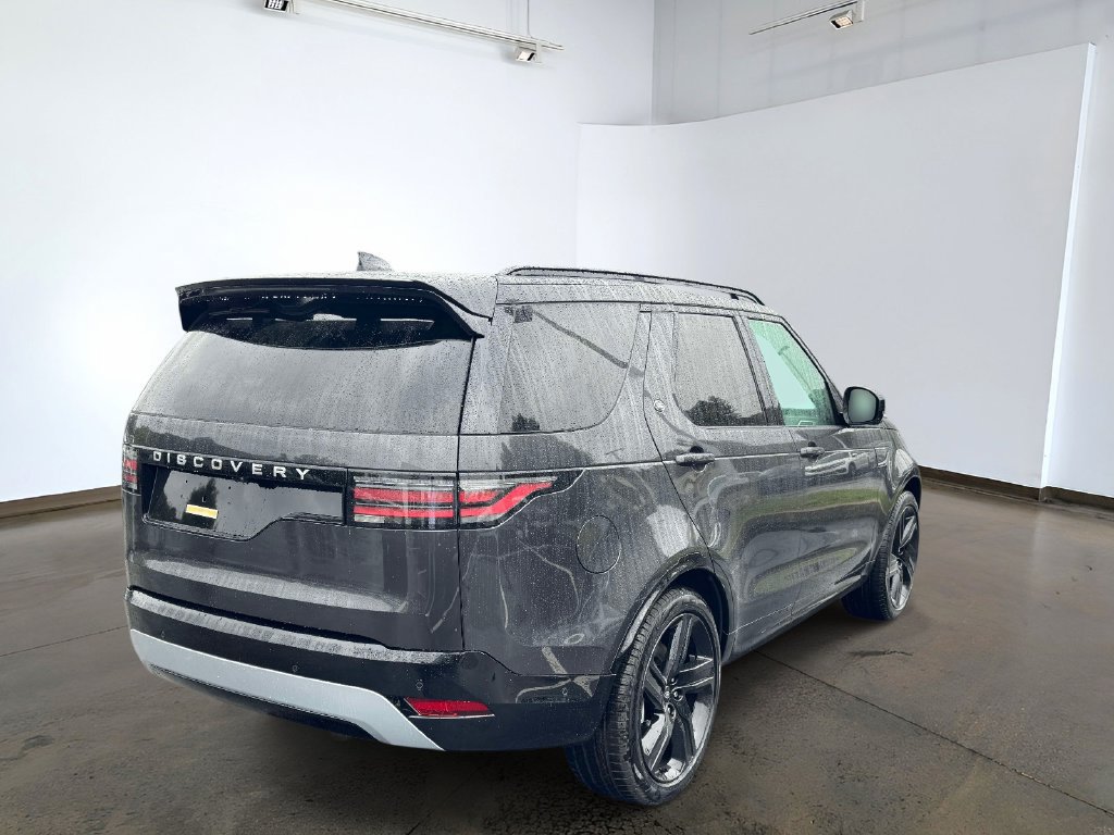 New 2026 Land Rover Discovery Limited Edition AWD/4WD image 4