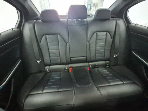 Used 2022 BMW 330e xDrive w/ M Sport Package AWD/4WD image 23