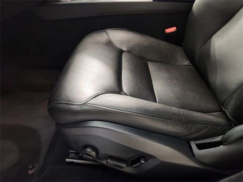 Used 2024 Volvo S60 B5 Core image 25