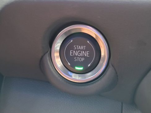 Used 2025 Chevrolet Tahoe LT AWD/4WD image 24