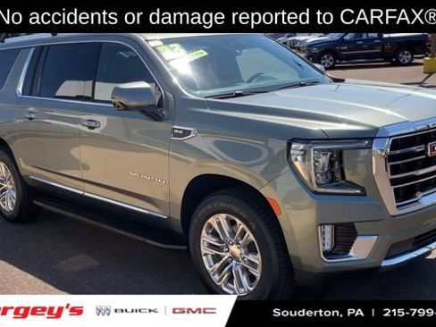 Used 2023 GMC Yukon XL SLT w/ SLT Premium Package AWD/4WD image 2