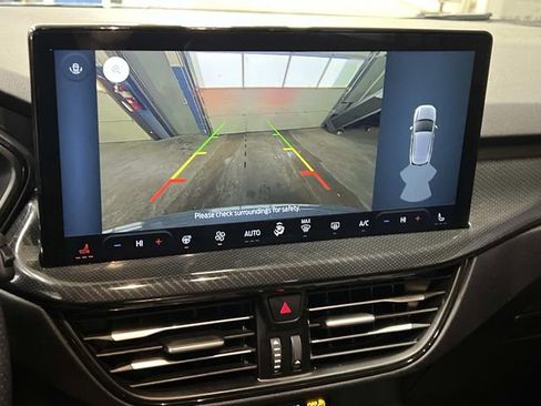 Certified 2023 Ford Escape ST-Line w/ Tech Pack #1 image 22