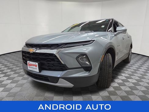 Used 2025 Chevrolet Blazer LT AWD/4WD image 5