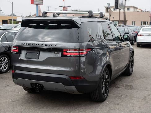 Used 2019 Land Rover Discovery HSE image 5