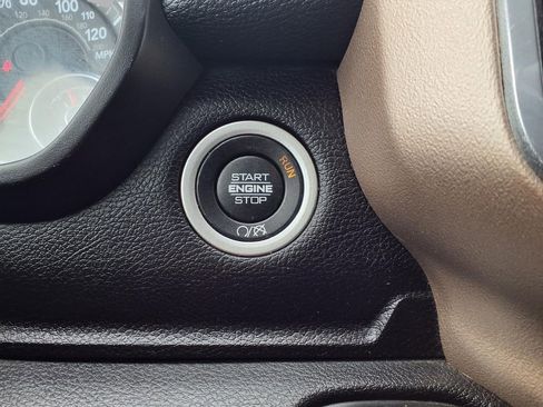 Used 2022 RAM 2500 Laramie image 10