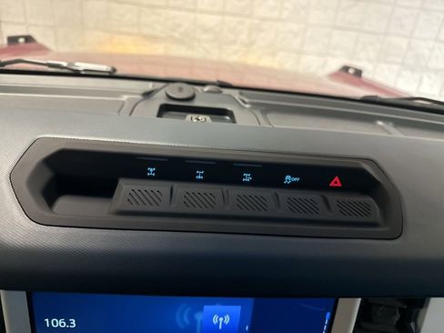 New 2026 Ford Bronco Heritage Edition AWD/4WD image 36