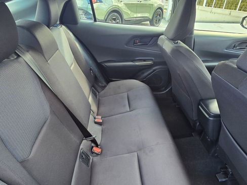Used 2024 Toyota Prius LE FWD image 12