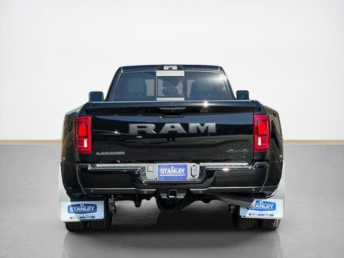 New 2026 RAM 3500 Laramie AWD/4WD image 7