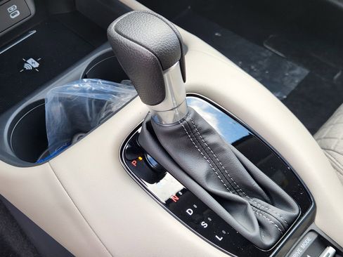 New 2026 Honda HR-V LX image 13