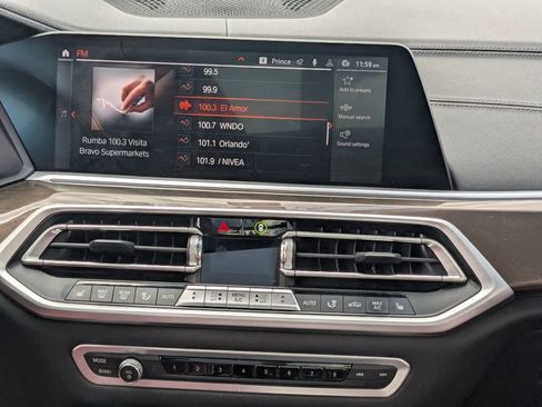 Used 2022 BMW X6 xDrive40i w/ Premium Package image 5