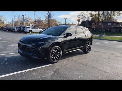 Certified 2023 Chevrolet Blazer RS w/ LPO, Floor Liner Package image 4