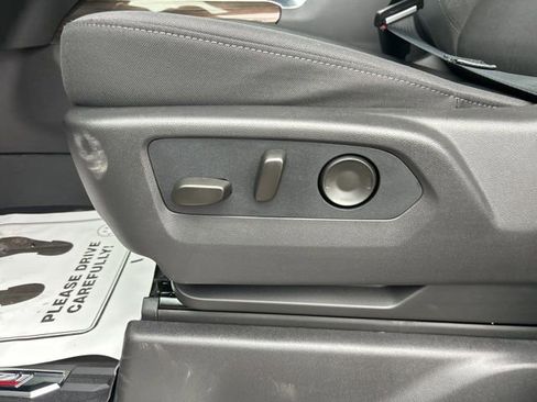 New 2026 Chevrolet Silverado 1500 LT Trail Boss w/ LPO, Dark Essentials Package image 16