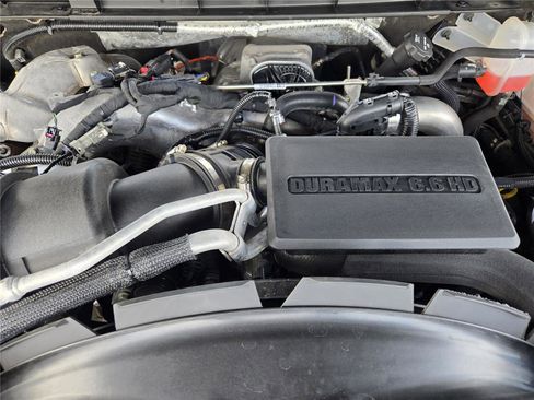 Used 2024 GMC Sierra 2500 Denali Ultimate AWD/4WD image 32