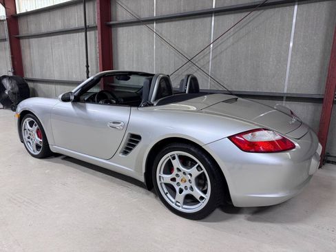 Used 2006 Porsche Boxster S RWD image 8