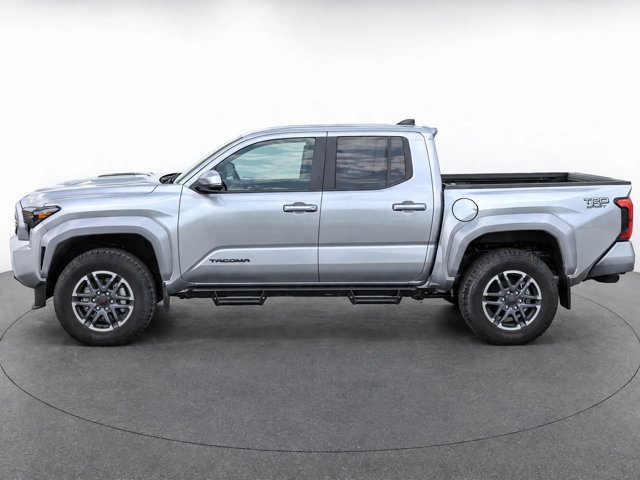 Used 2024 Toyota Tacoma TRD Sport w/ TRD Sport Upgrade Package AWD/4WD image 4