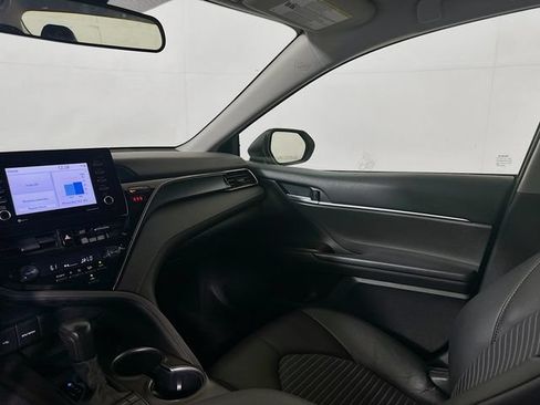 Certified 2023 Toyota Camry SE FWD image 23