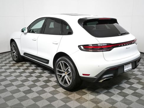 New 2026 Porsche Macan AWD/4WD image 3