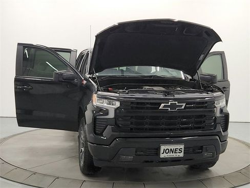 Used 2024 Chevrolet Silverado 1500 RST image 10