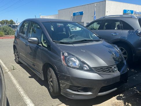 Used 2013 Honda Fit Sport image 2