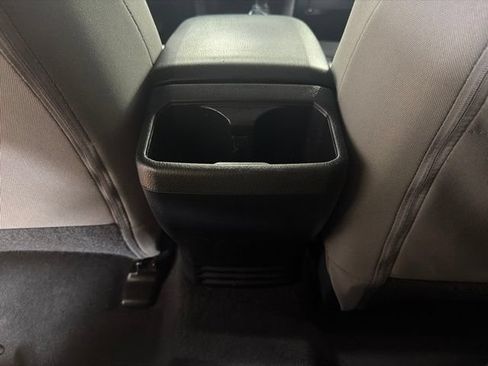 Used 2017 Toyota Tacoma SR RWD image 17