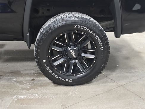 Used 2015 GMC Sierra 2500 SLT w/ Snow Plow Prep Package image 31