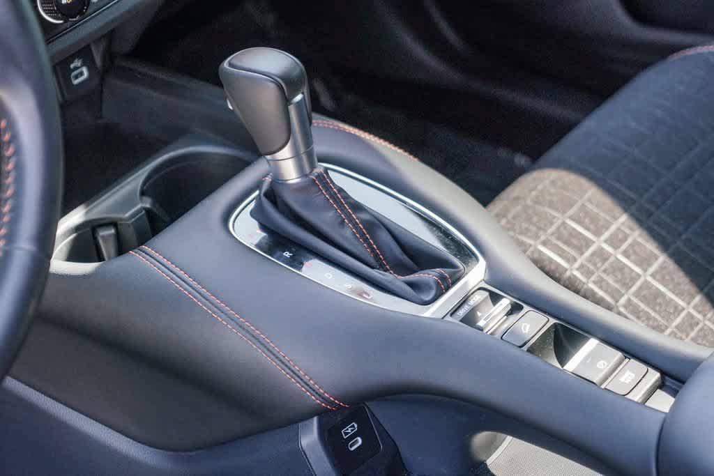 Used 2024 Honda HR-V Sport image 16