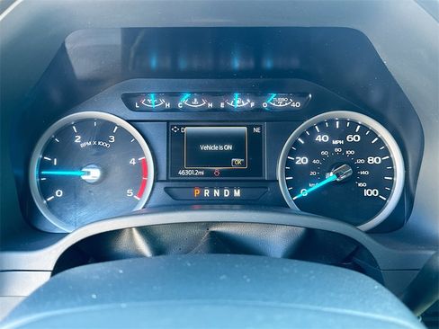 Used 2022 Ford F250 XLT w/ Black Appearance Package image 12