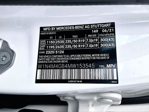 Used 2021 Mercedes-Benz GLB 250 image 29