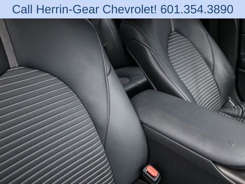 Used 2024 Toyota Camry SE image 26