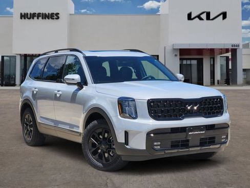 Certified 2025 Kia Telluride SX Prestige X-Pro AWD/4WD image 1